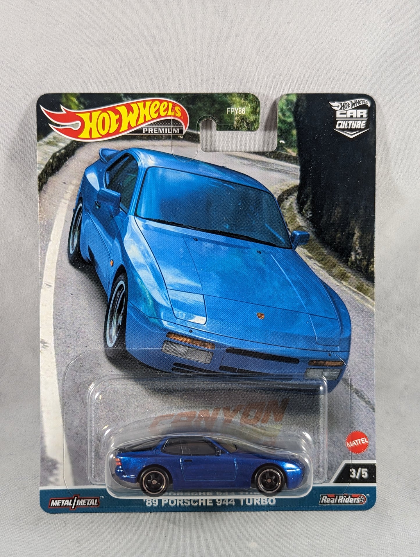 2023 Hot Wheels Canyon Carver '89 Porsche 944 Turbo