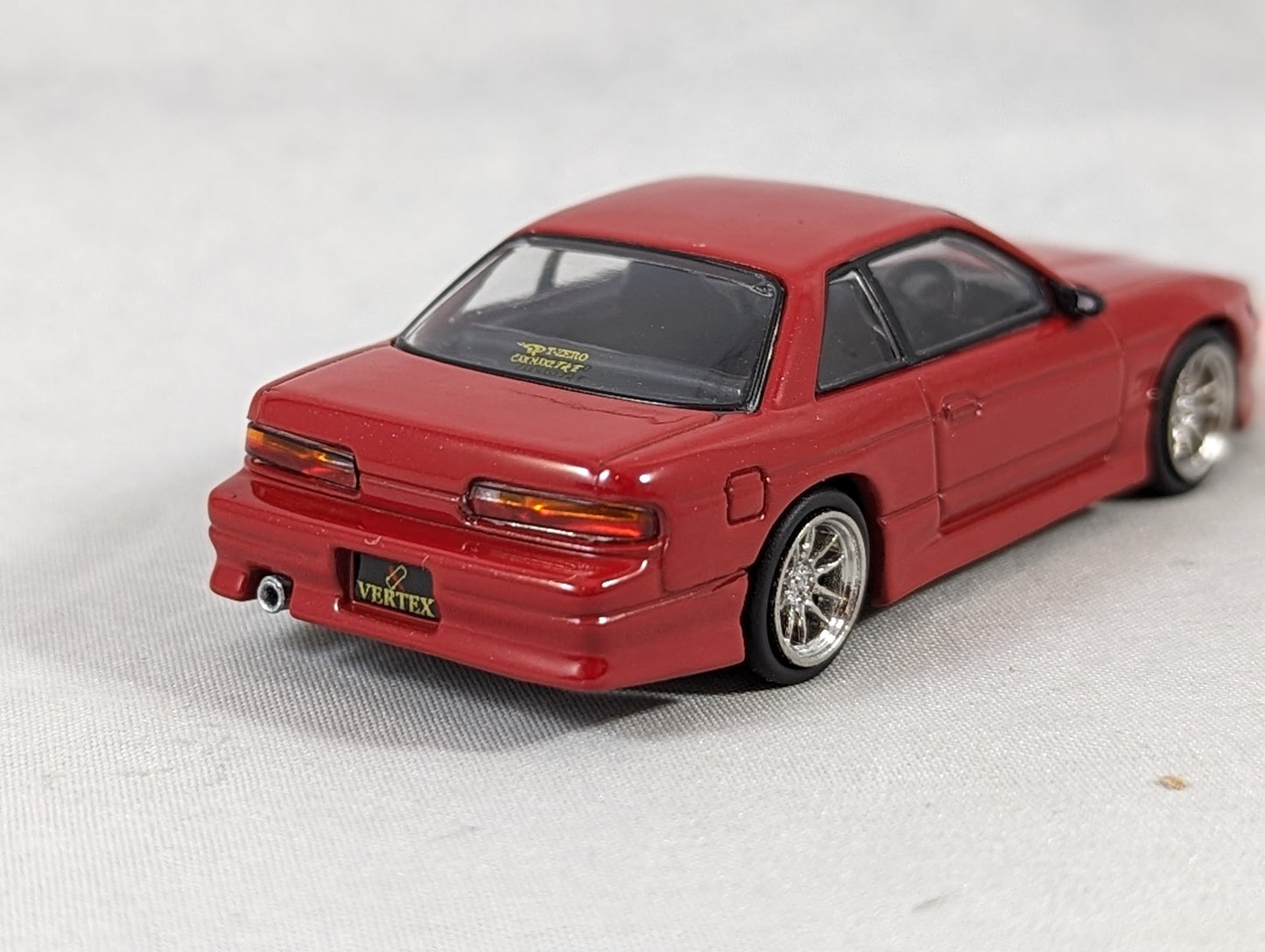 Tarmac Works Nissan Silvia S13 Red Sealed
