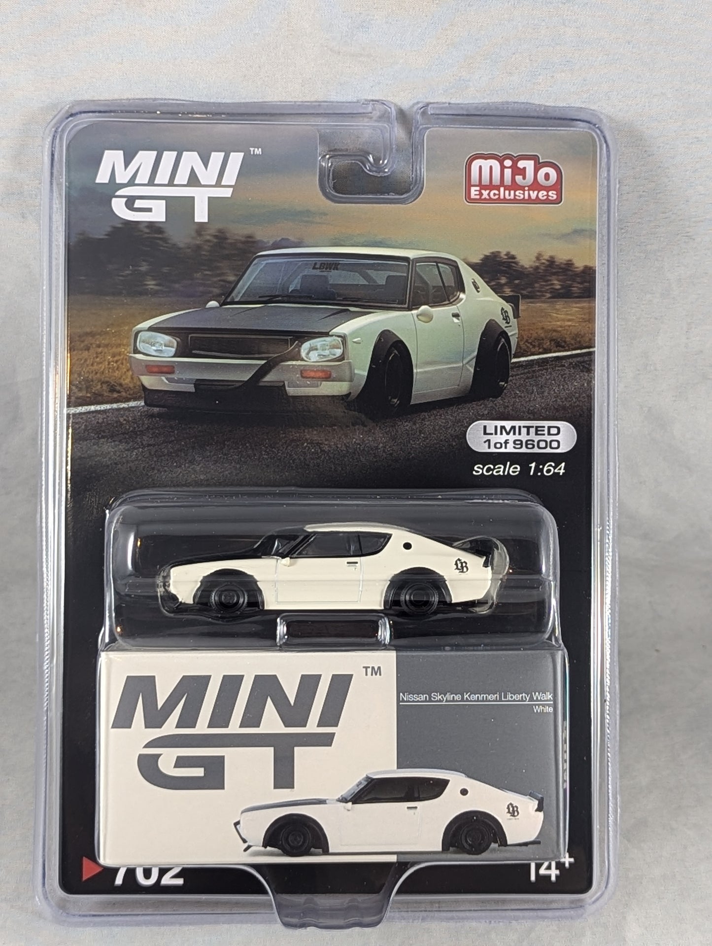 Mini GT Nissan Skyline Kenmeri Liberty Walk White