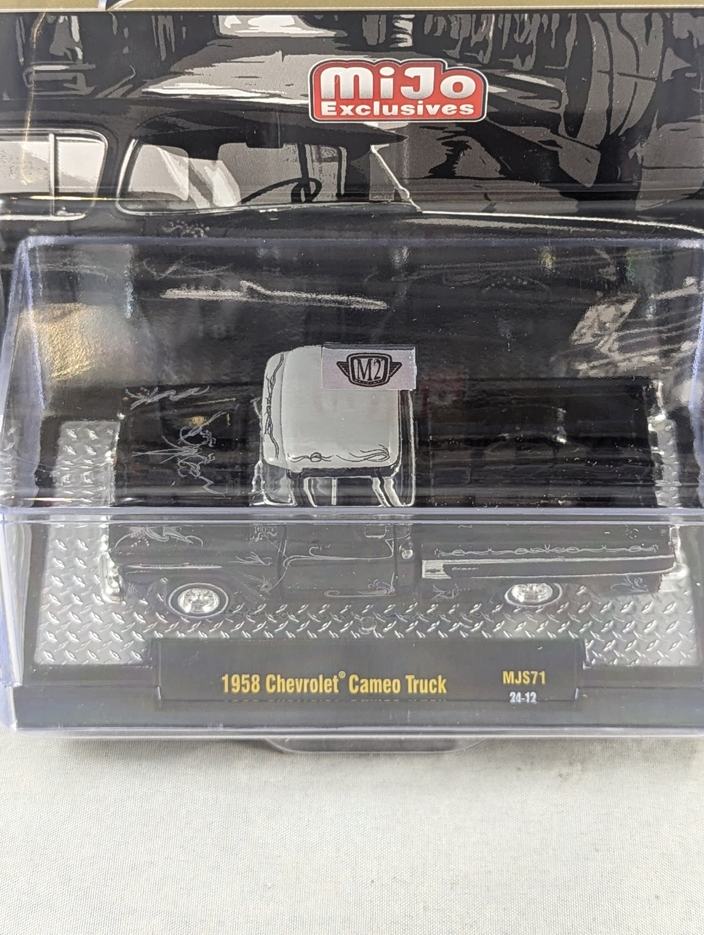 M2 Machines 1958 Chevrolet Cameo Apache Truck Lowriders Mijo Exclusive