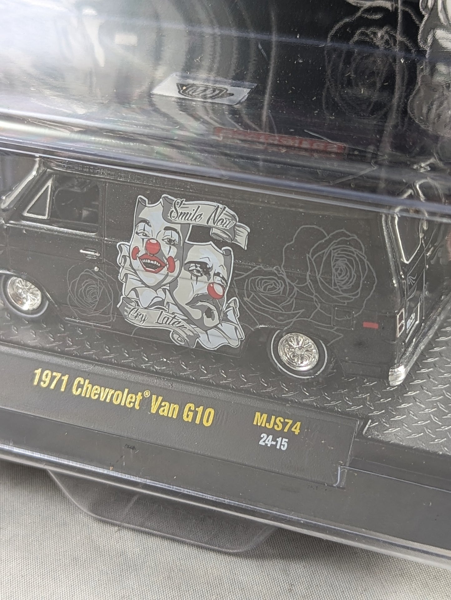 M2 Machines 1971 Chevrolet Van G10 Lowriders Mijo Exclusive