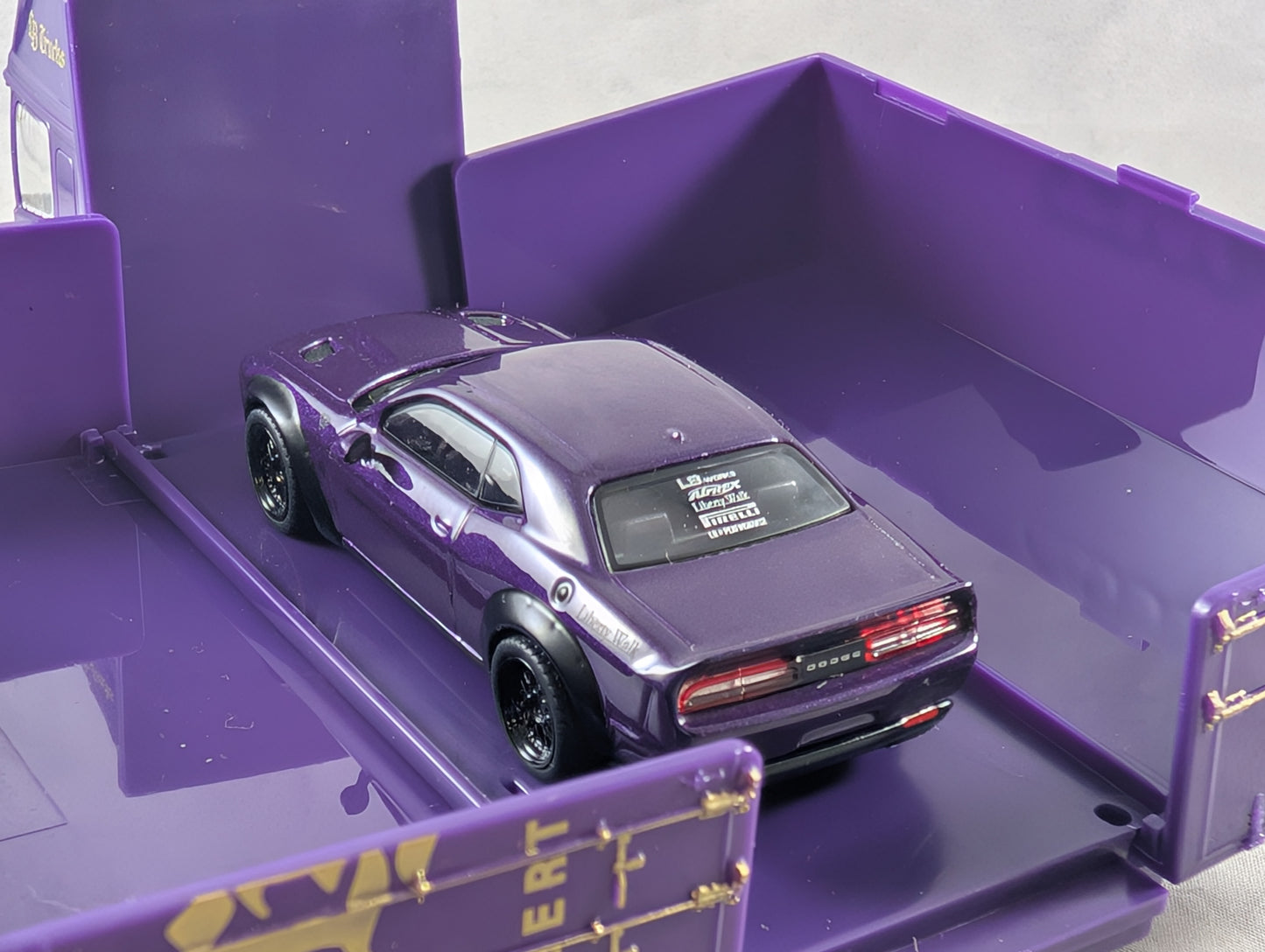 Tarmac Works Dodge Challenger SRT Hellcat With Truck Liberty Walk Sealed