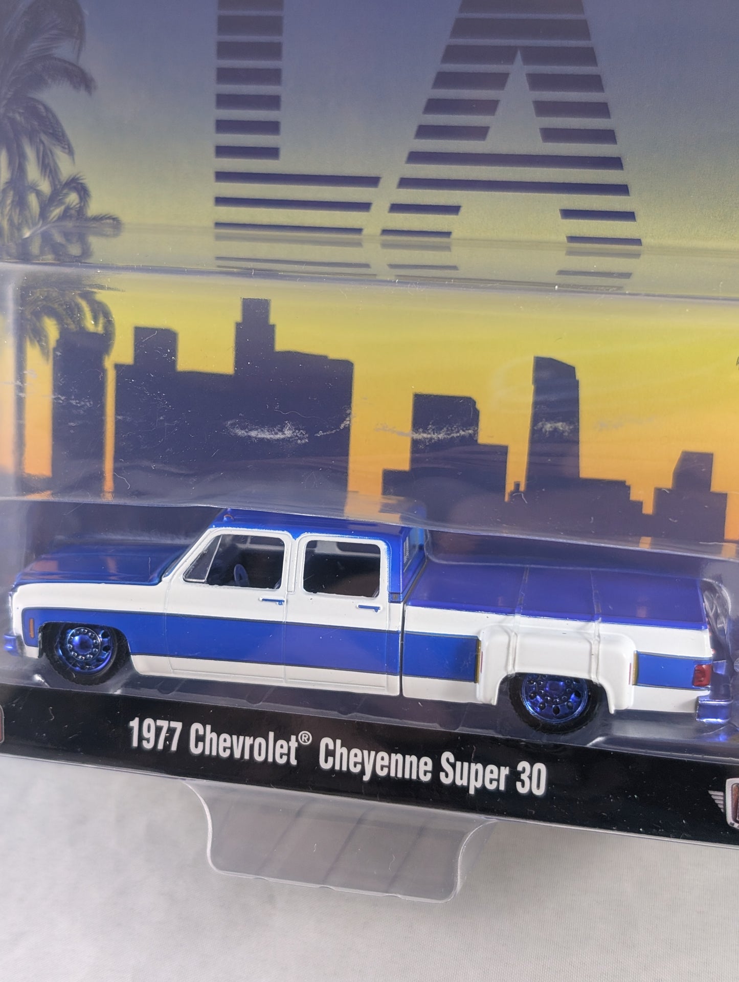 M2 Machines 1977 Chevy Cheyenne Super 30 Custom LA Mijo Exclusive Chase