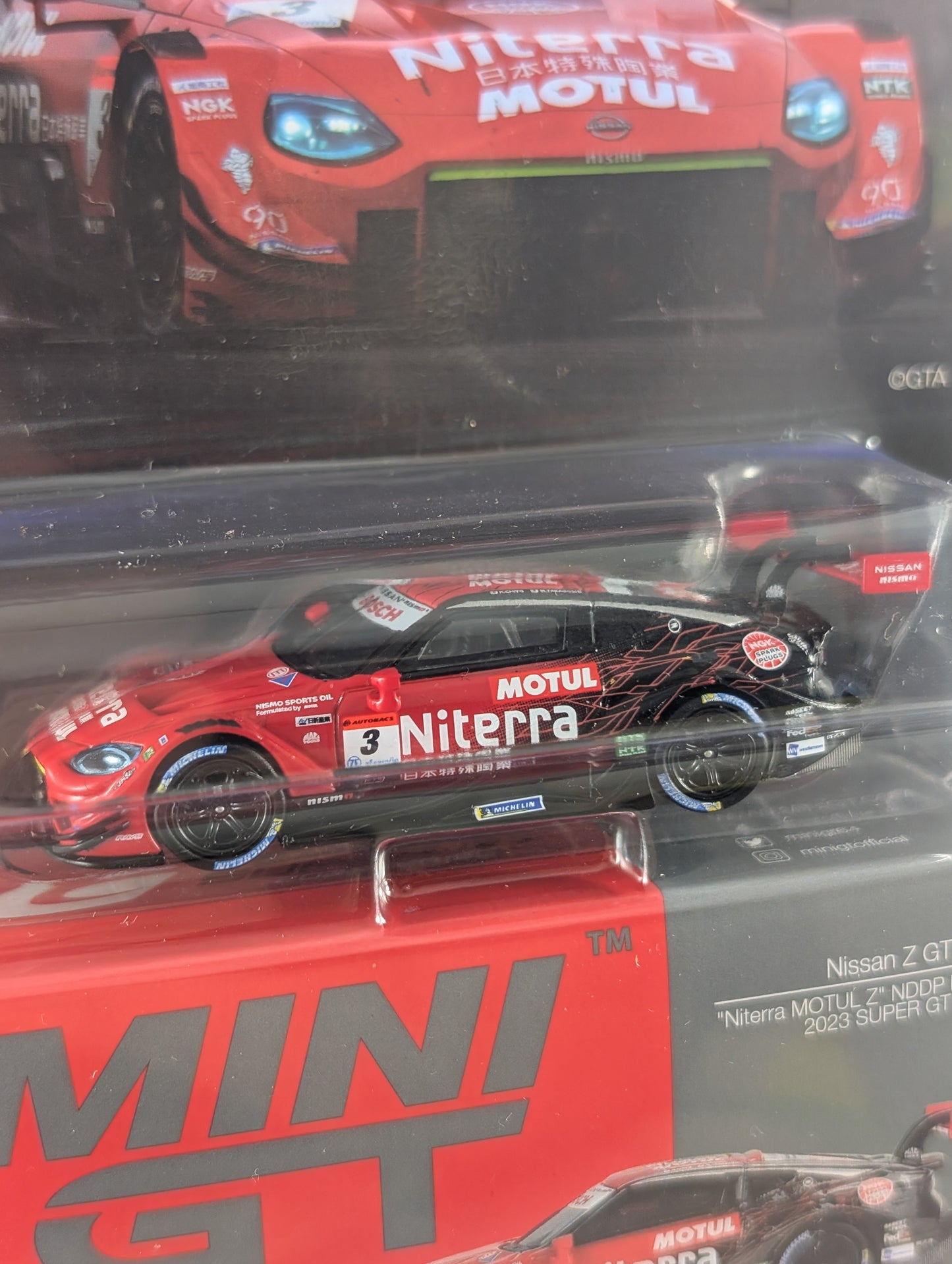 Mini GT Nissan Z GT500 #3 Niterra Motul Z NDDP Racing 2023 Super GT Series