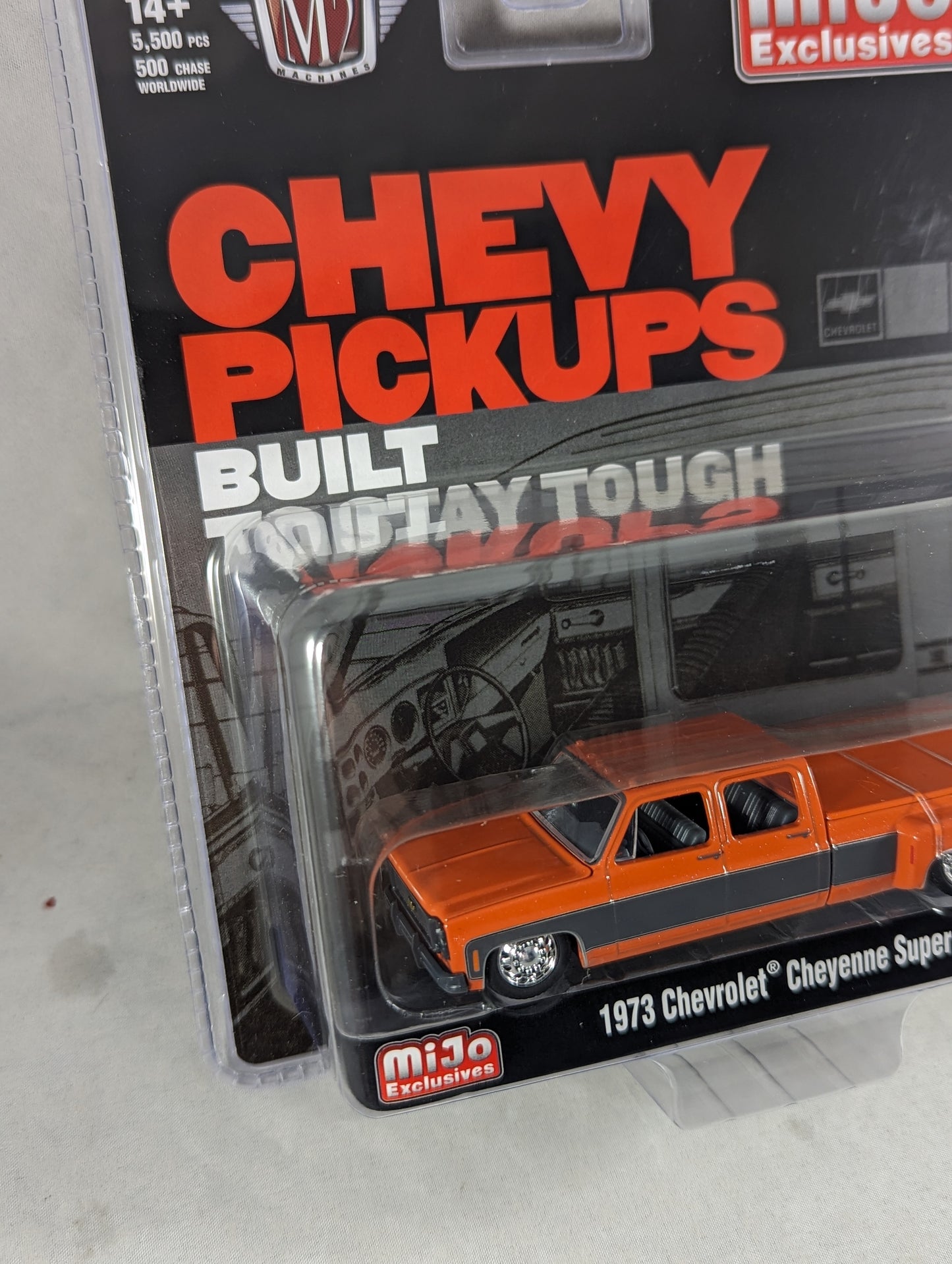 M2 Machines 1973 Chevrolet Cheyenne Super 30