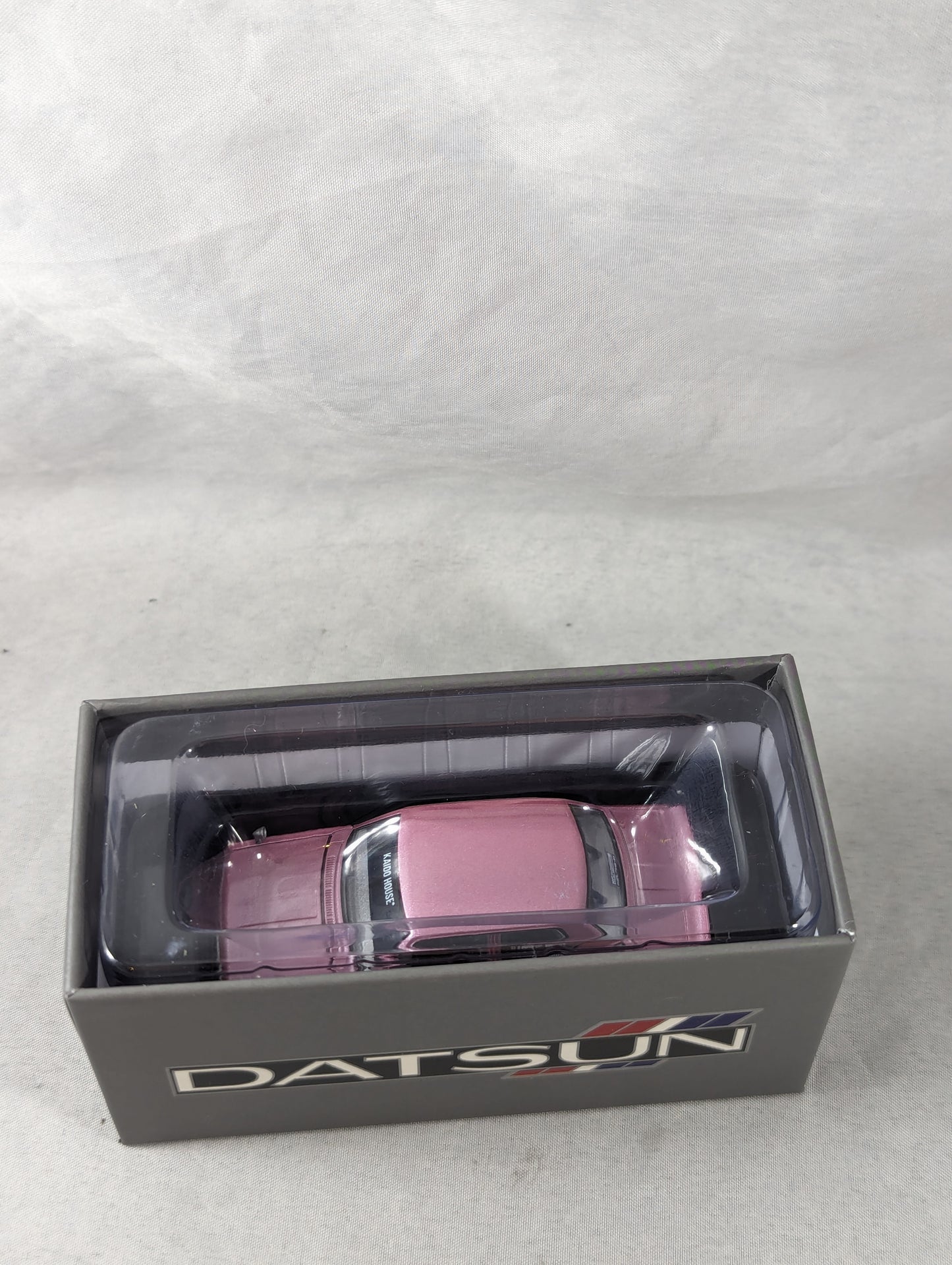 Mini GT Kaido House  Datsun Street 510 Nismo V1 Pink, Sealed box