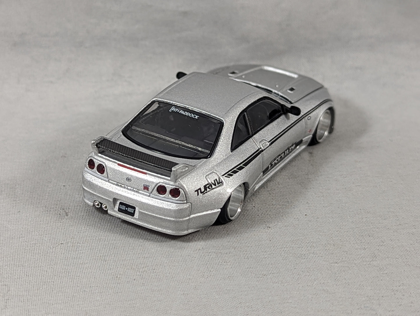 Kaido House Mini-GT Nissan Skyline GT-R  (R33) DAI33 V1 #097 Sealed