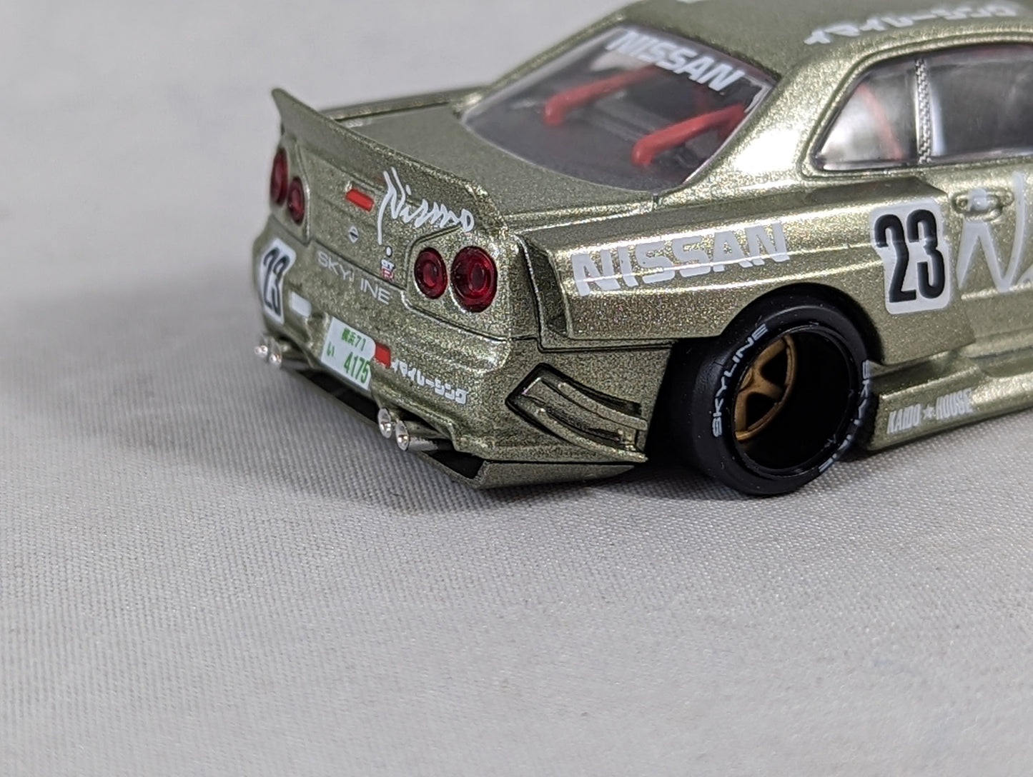 Kaido House Mini GT Nissan GT-R (R34) Kaido Works V4 Green #103