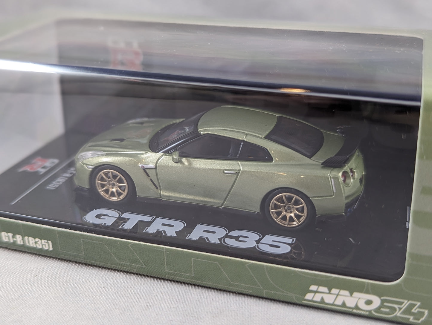 INNO64 Nissan GT-R (R35) Jade Green