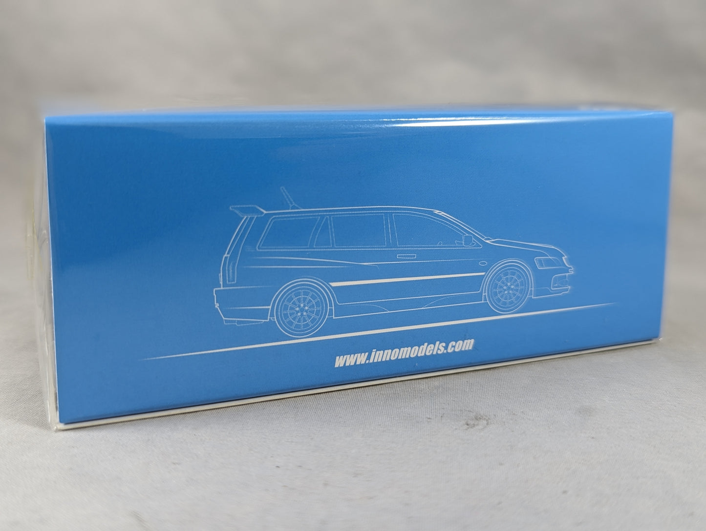 INNO64 Mitsubishi Lancer Evolution IX Wagon Blue