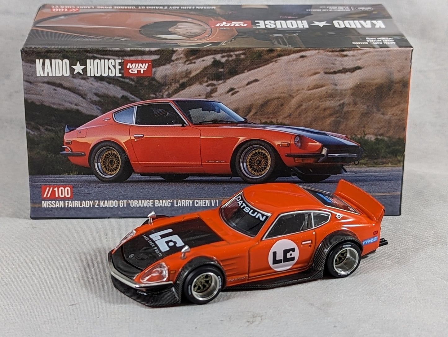 Kaido House Mini GT Nissan Fairlady Z 'Orange bang' Larry Chen V1 #100 Sealed