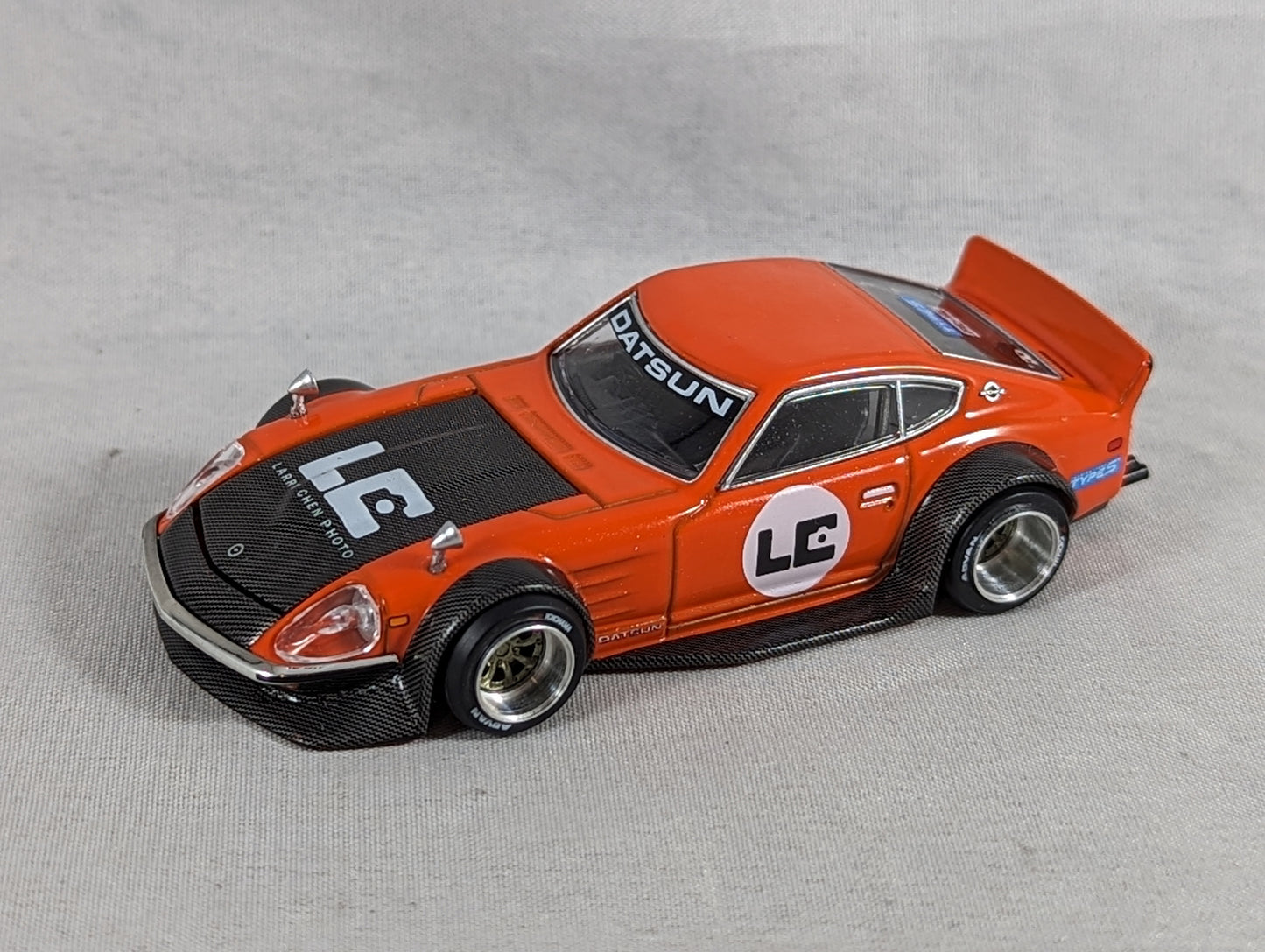 Kaido House Mini GT Nissan Fairlady Z 'Orange bang' Larry Chen V1 #100 Sealed