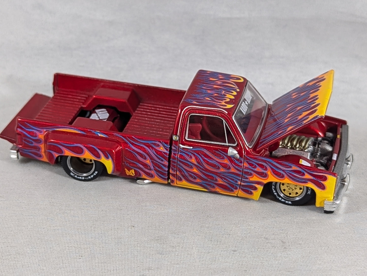 Mini GT Kaido House Chevy Silverado Dually On Fire V1 Sealed