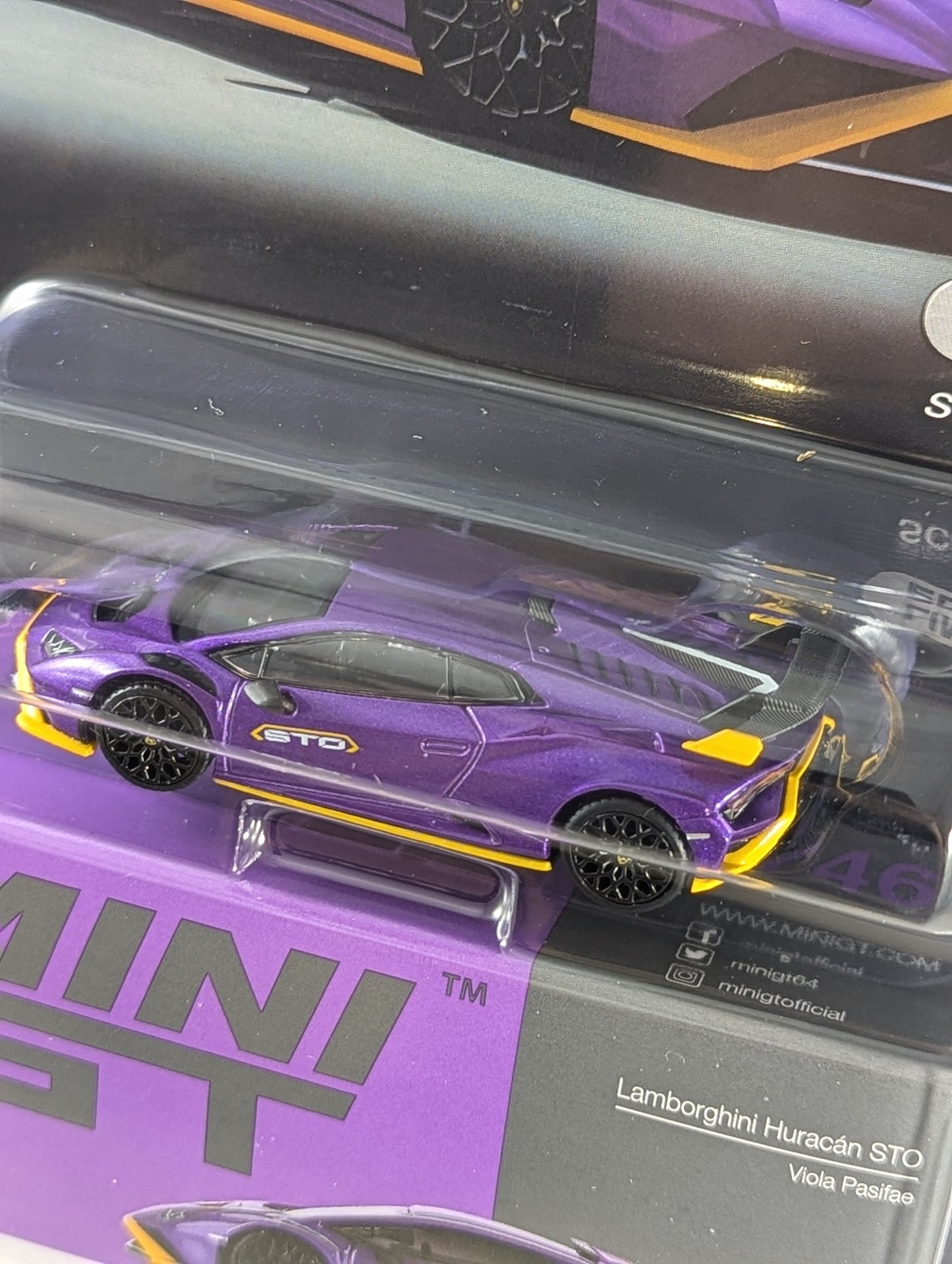 Mini GT Lamborghini Huracan STO Viola Pasifae Mijo Exclusives