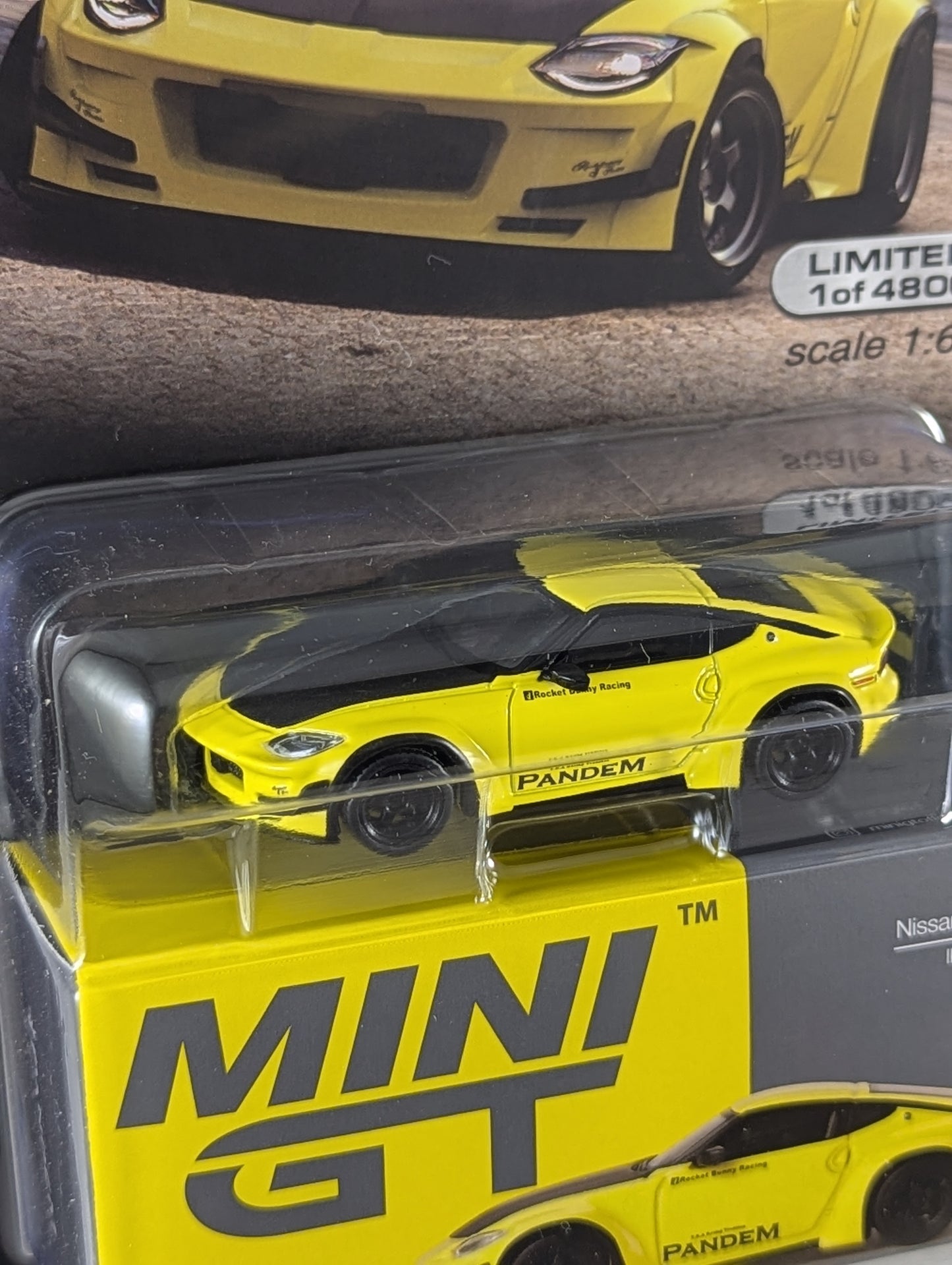 Mini GT Nissan Z Pandem Ikazuchi Yellow Mijo Exclusives