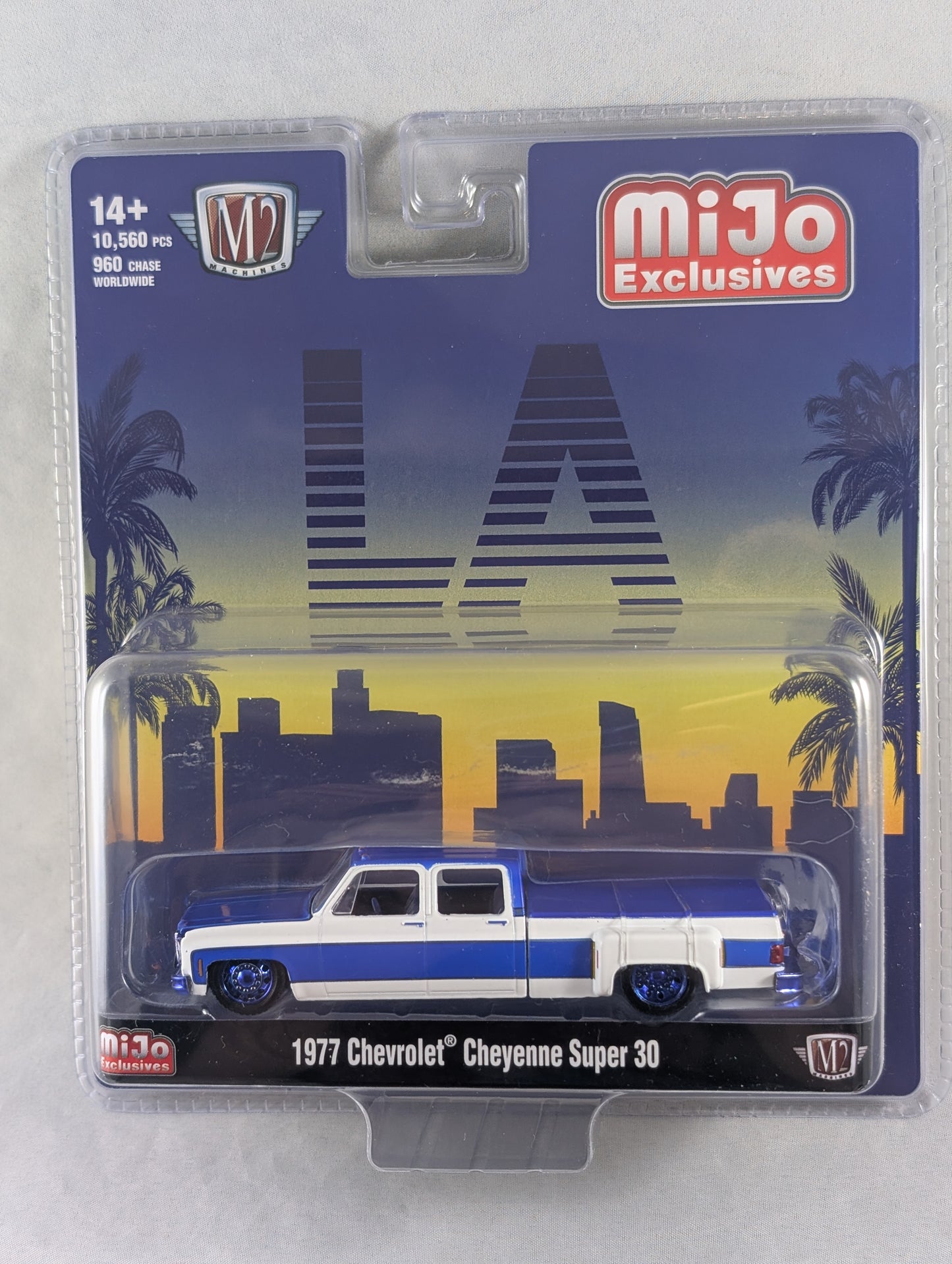 M2 Machines 1977 Chevy Cheyenne Super 30 Custom LA Mijo Exclusive Chase