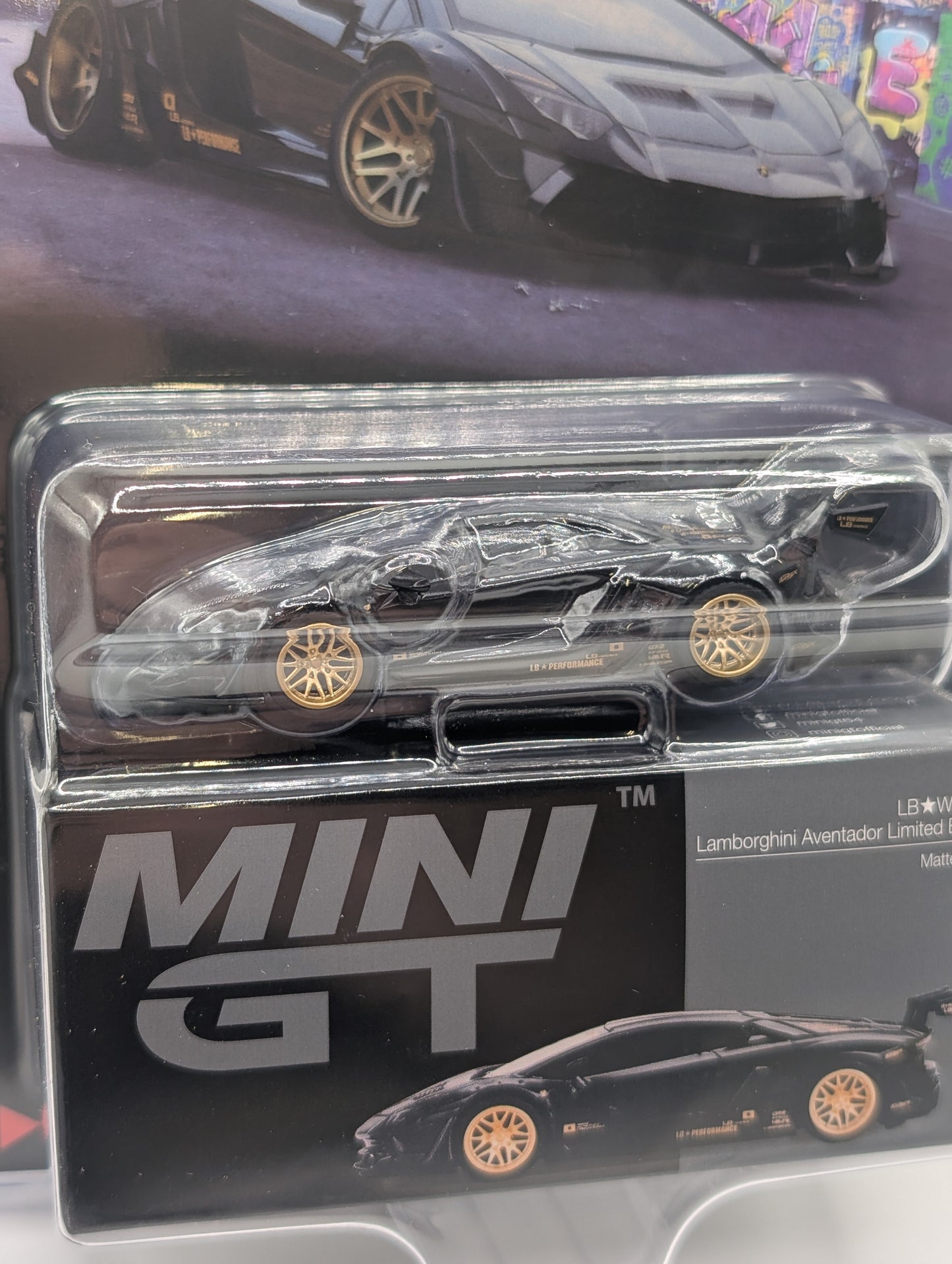 Mini GT Lamborghini Aventador Limited Edition