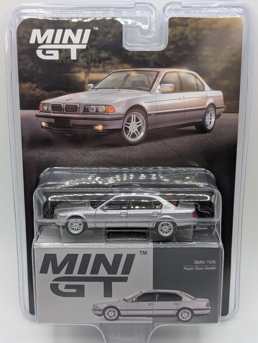 Mini GT BMW 750IL Aspen Silver Metallic