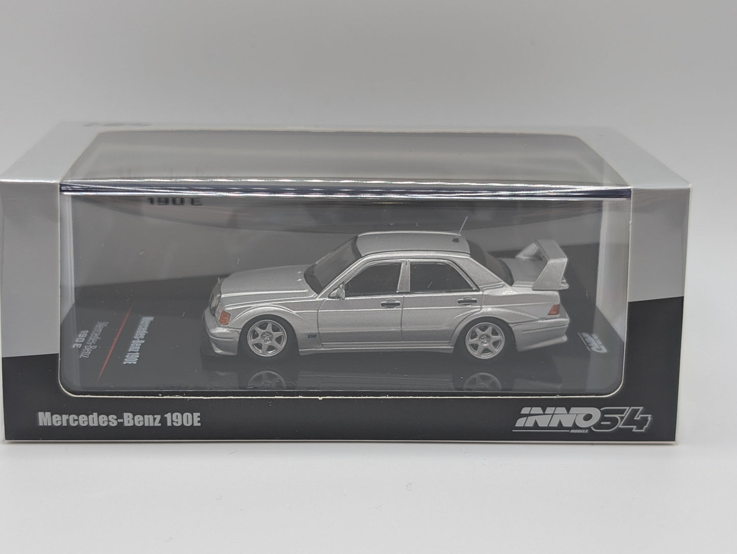 INNO64 Mercedes Benz 190E