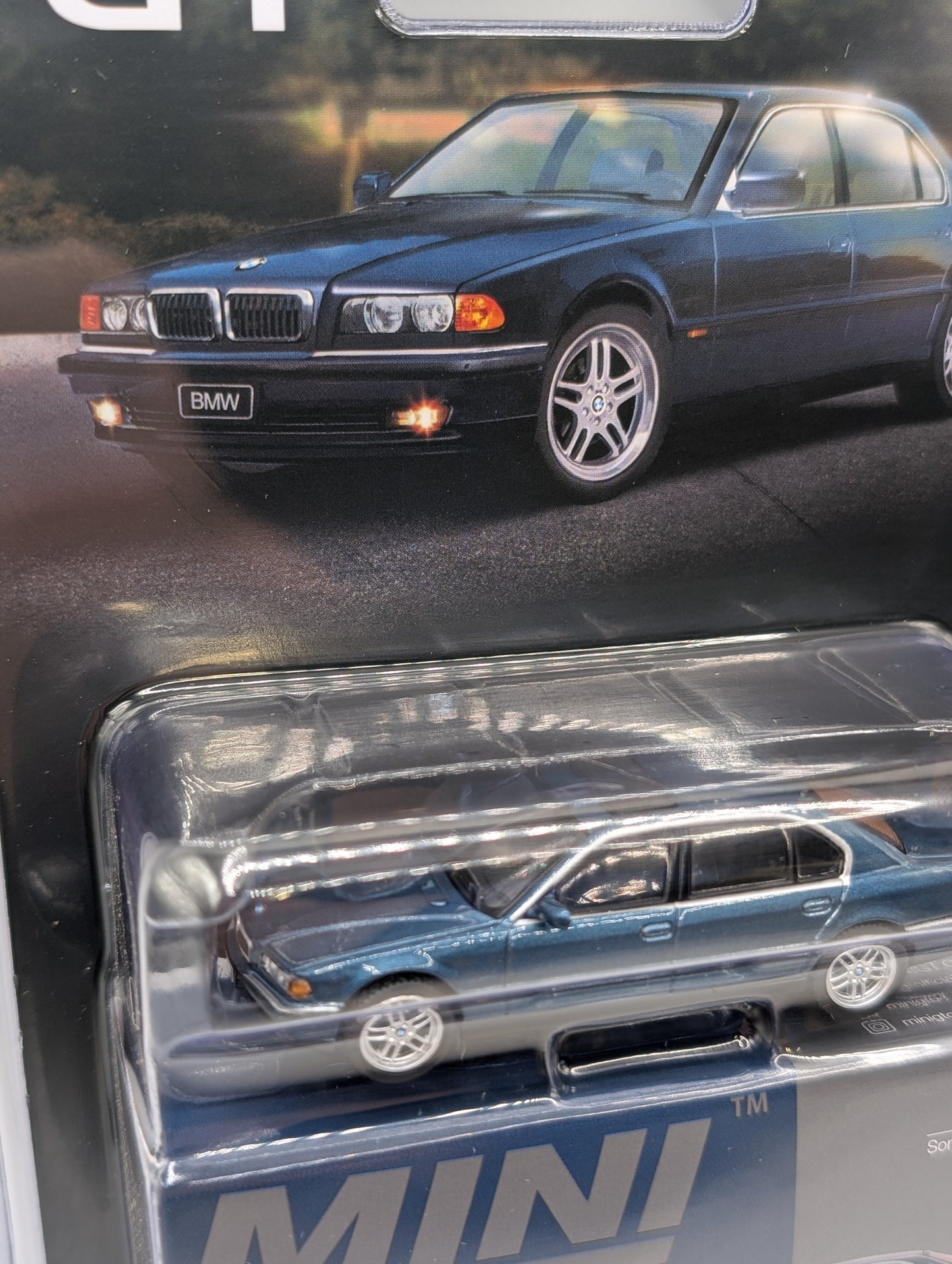 Mini GT BMW 750IL Sorrento Blue Metallic