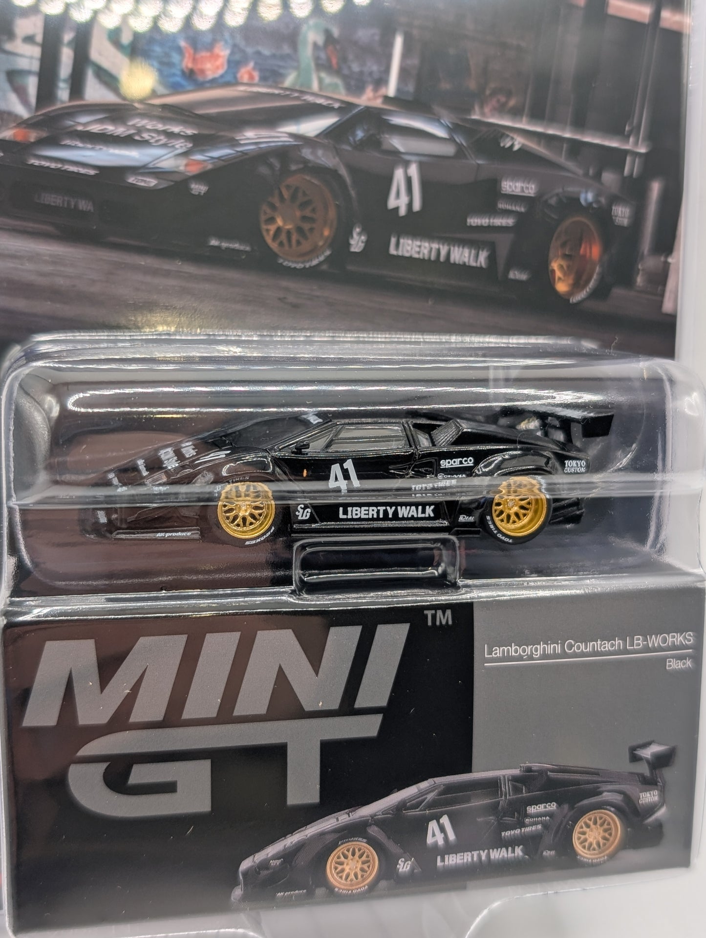 Mini GT Lamborghini Countach Liberty Walk