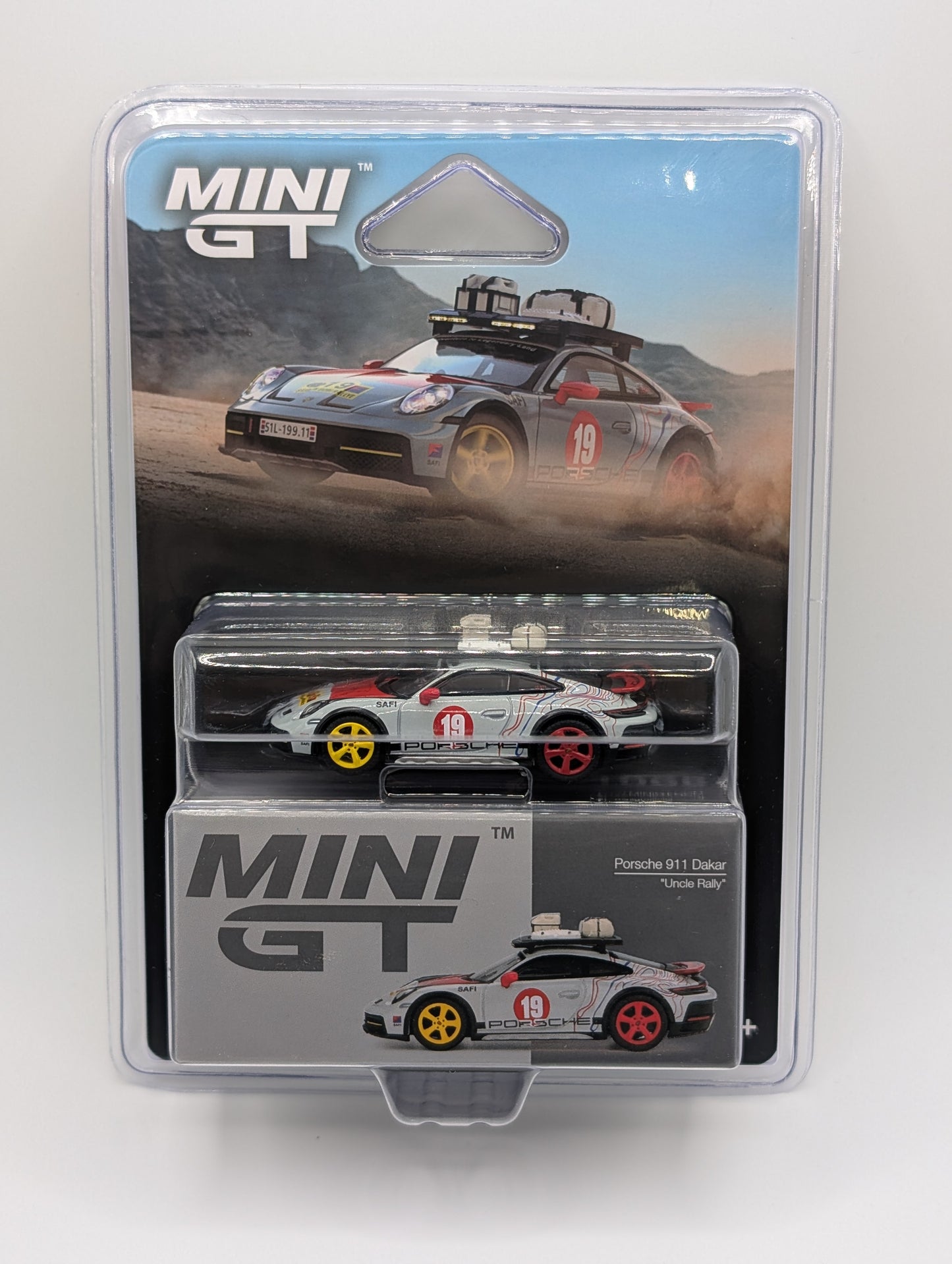 Mini GT Porsche 911 Dakar Uncle Rally