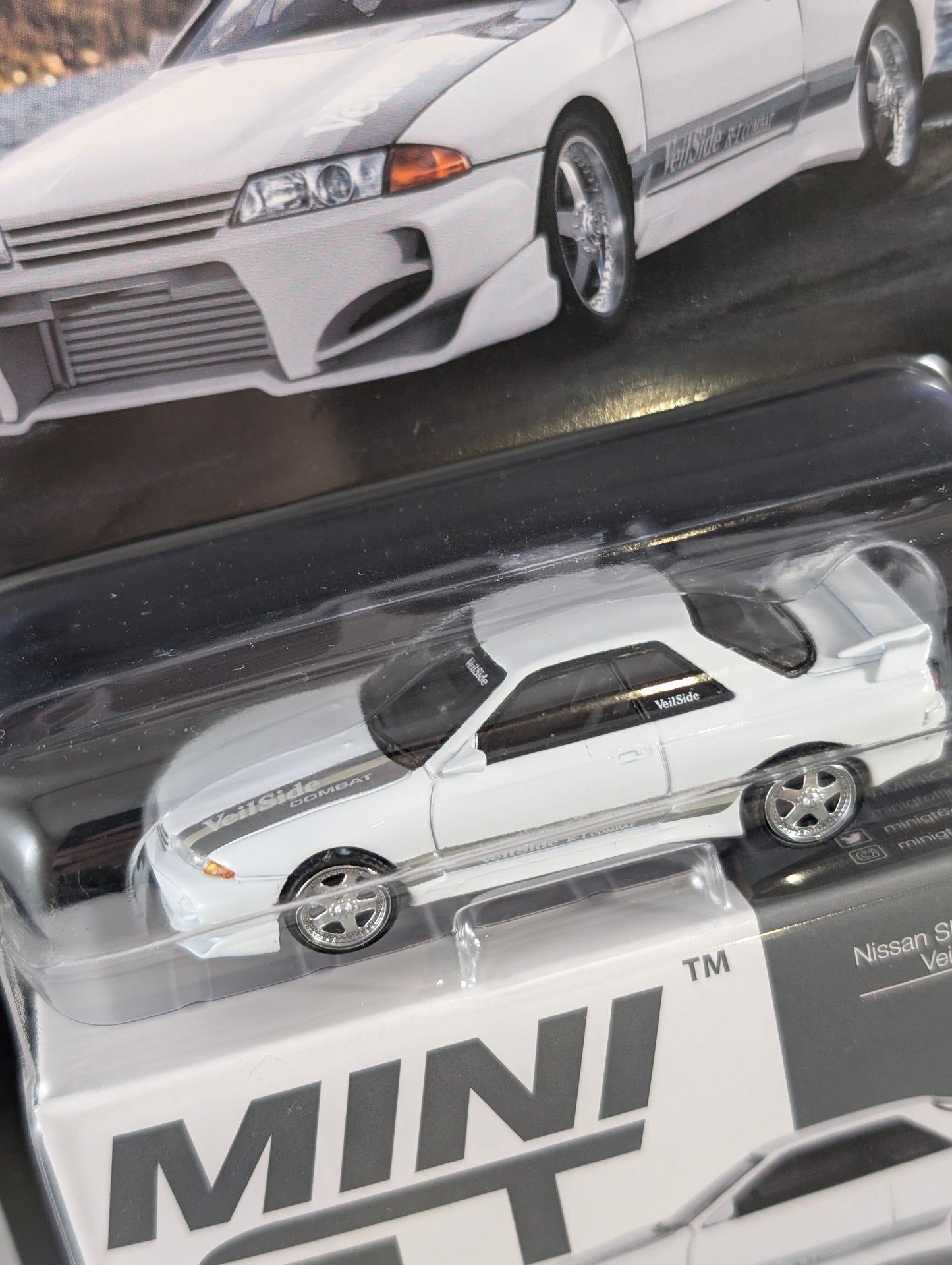 Mini GT Nissan Skyline GTR R32 Veilside Combat C-I White