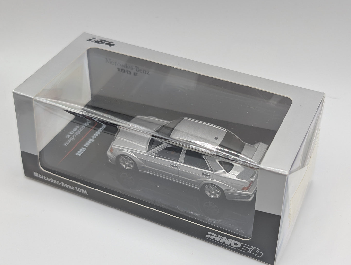 INNO64 Mercedes Benz 190E
