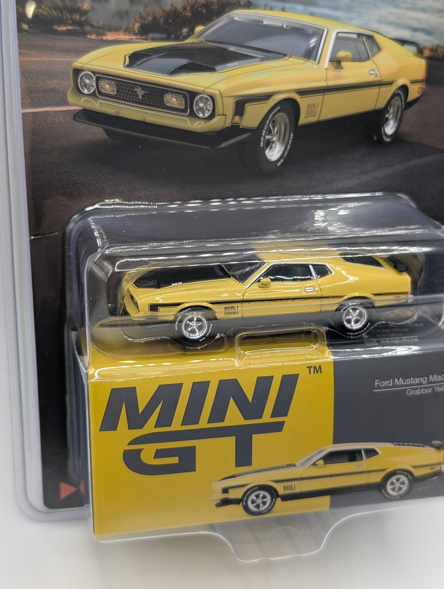 Mini GT Ford Mustang Mach 1