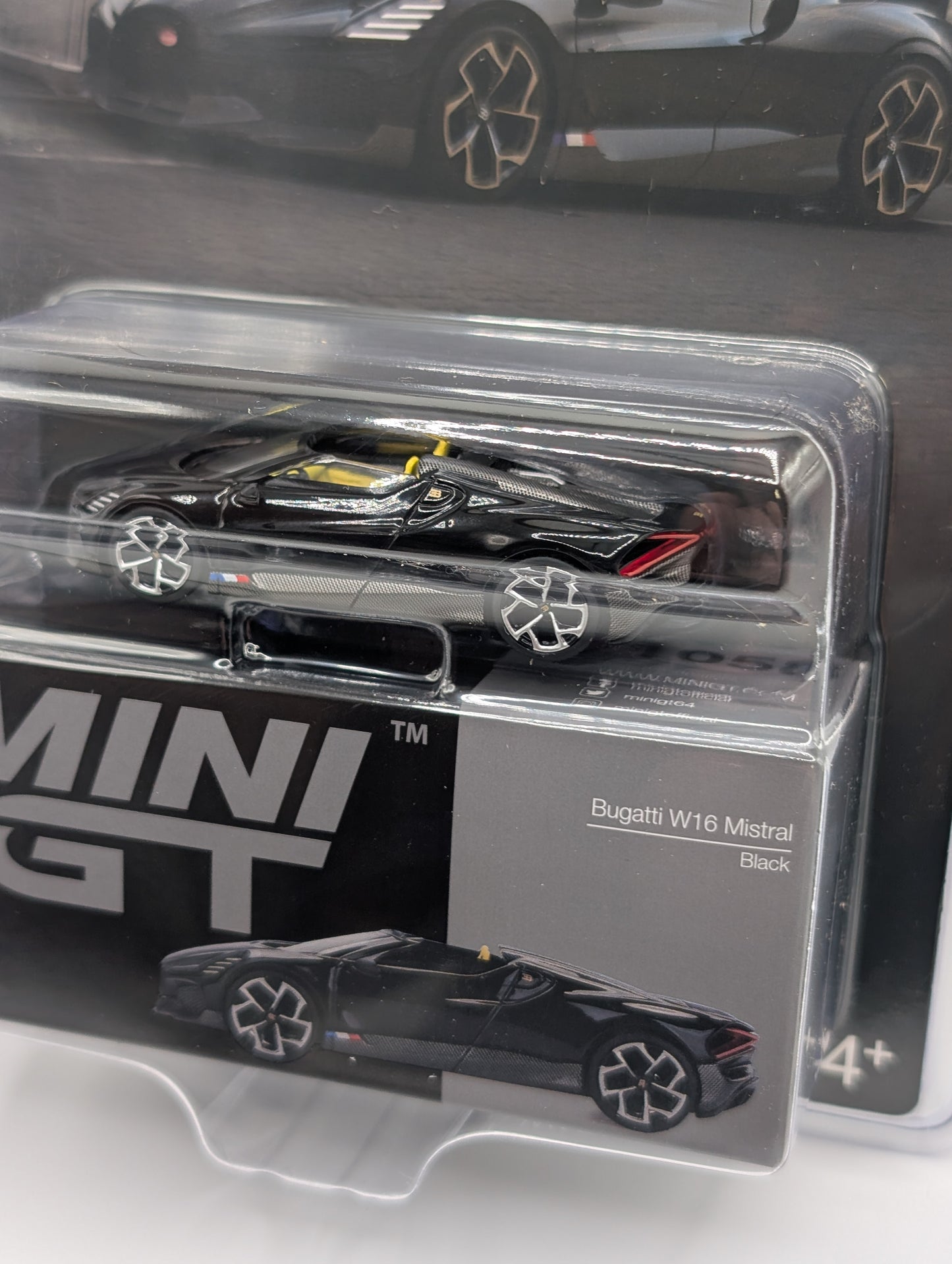 Mini GT Bugatti W16 Mistral